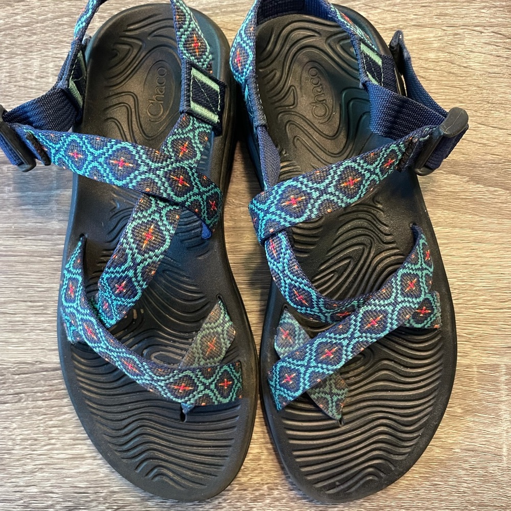 Chaco Woman Sandals Size 8